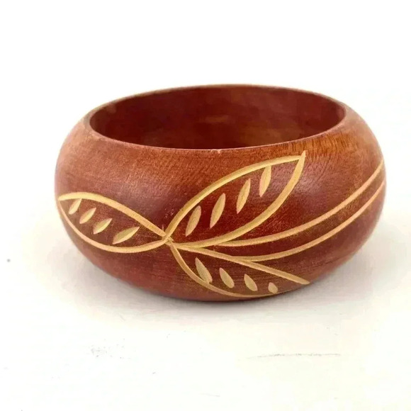VTG Brown Wood Chunky Bracelet Wooden Bangle Carved Unique Design - Picture 8 of 8